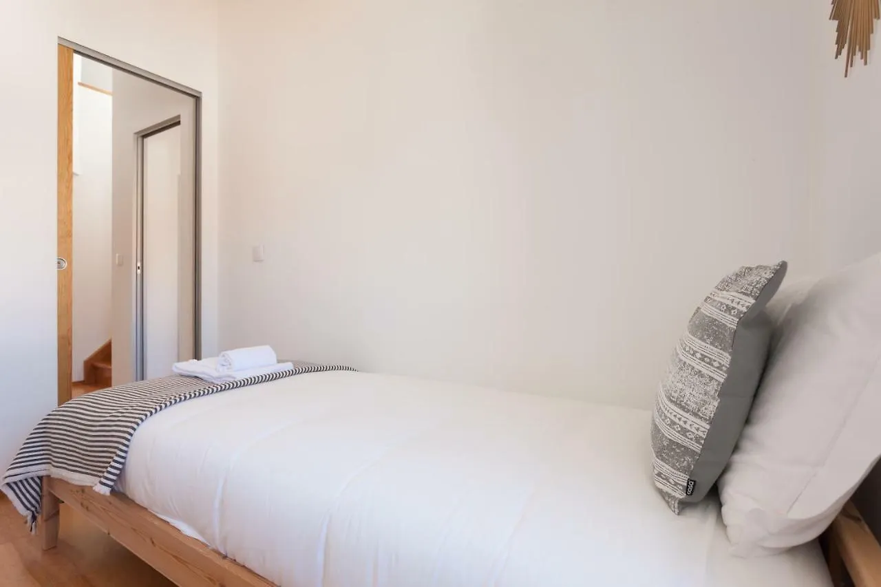 Апартаменты Bohemian Loft In Principe Real Лиссабон